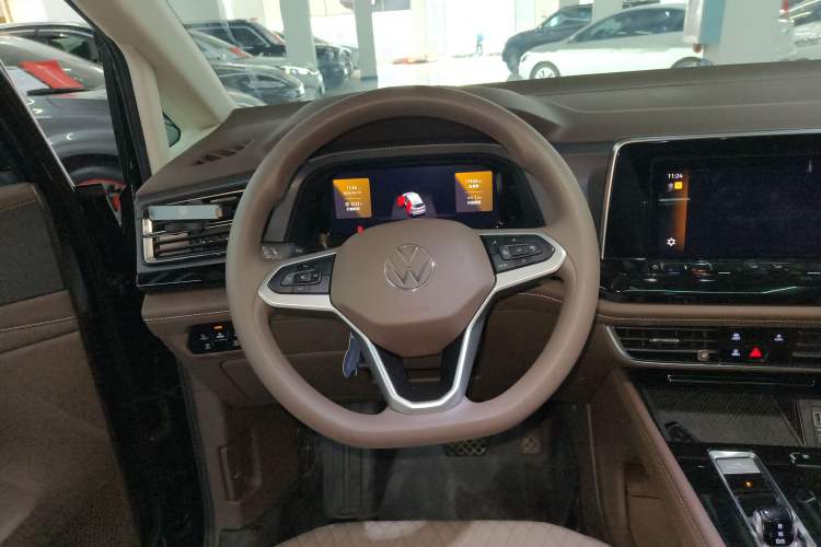 Used Volkswagen Viloran 2024 330TSI Business Edition Steering Wheel