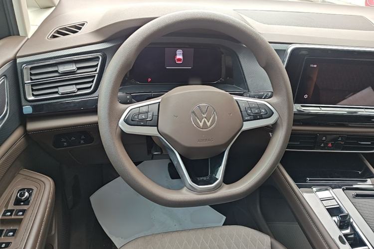 Used Volkswagen Viloran 2024 330TSI Business Edition Steering Wheel