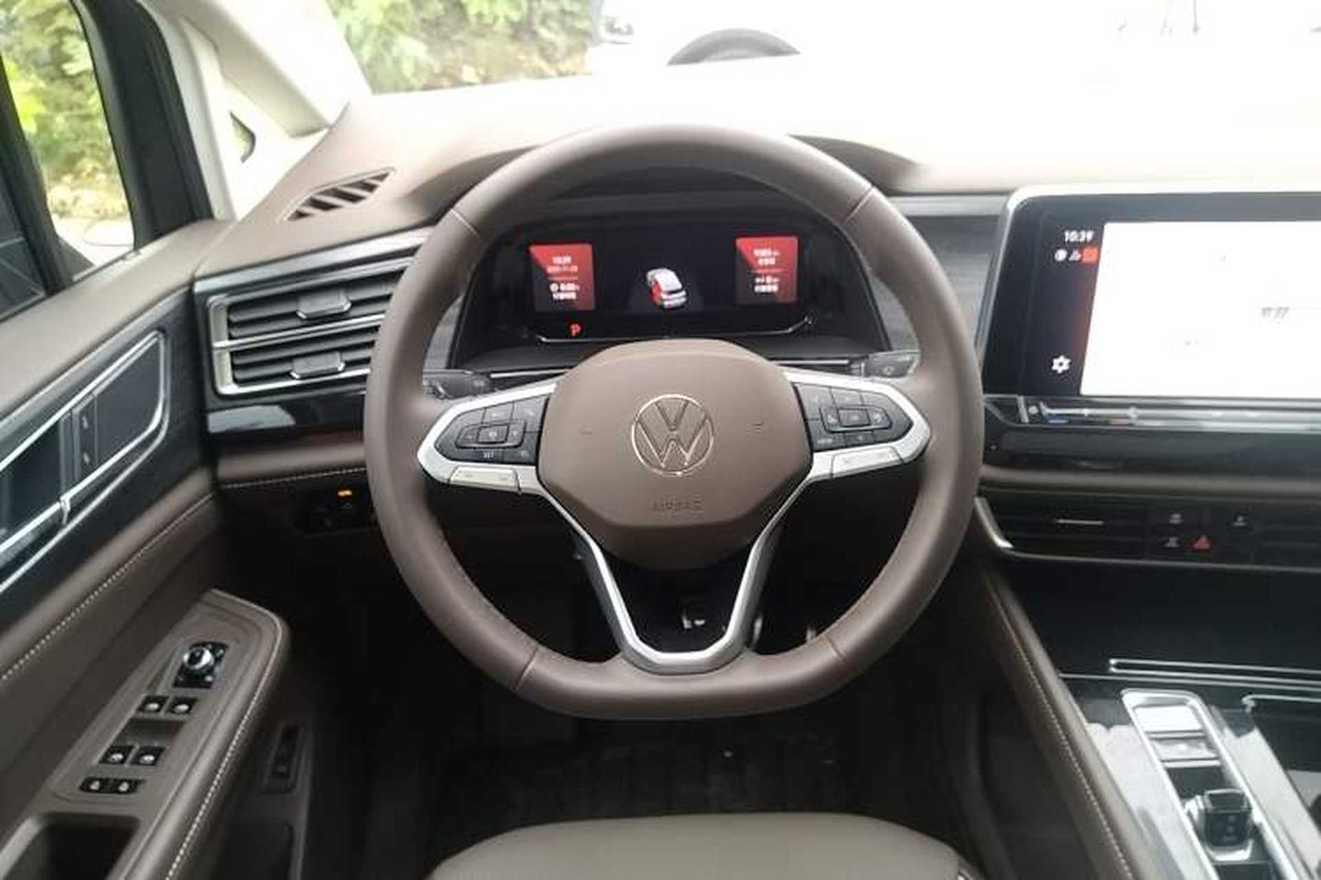 Used Volkswagen Viloran 2024 380TSI Premium Edition Steering Wheel