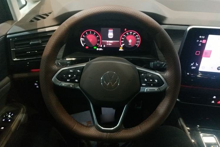Used Volkswagen Viloran 2024 380TSI Premium Edition Steering Wheel