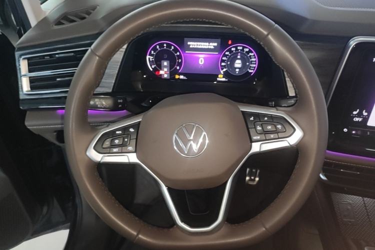 Used Volkswagen Viloran 2024 380TSI Premium Edition Steering Wheel