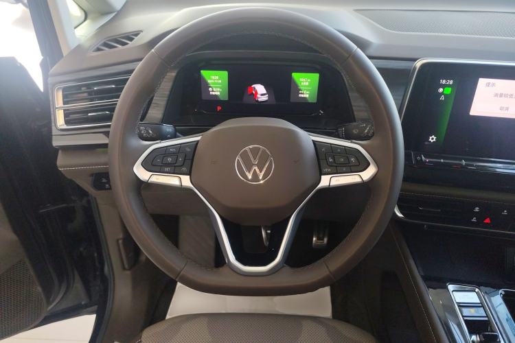 Used Volkswagen Viloran 2024 380TSI Premium Edition Steering Wheel