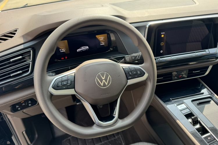Used Volkswagen Viloran 2024 330TSI Business Edition Steering Wheel