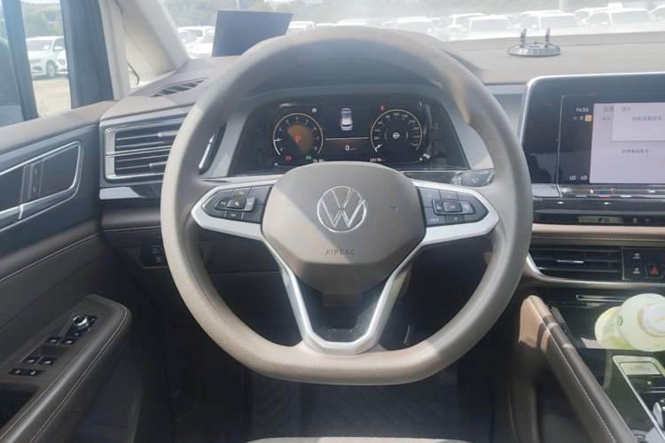 Used Volkswagen Viloran 2024 330TSI Business Edition Steering Wheel