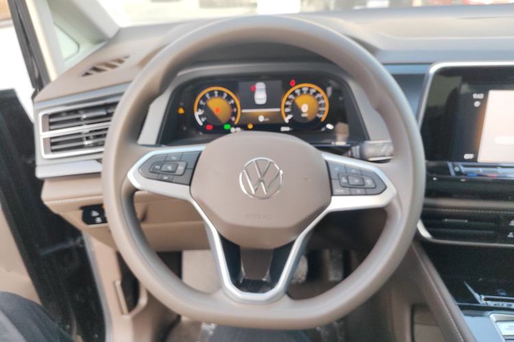 Used Volkswagen Viloran 2024 330TSI Business Edition Steering Wheel