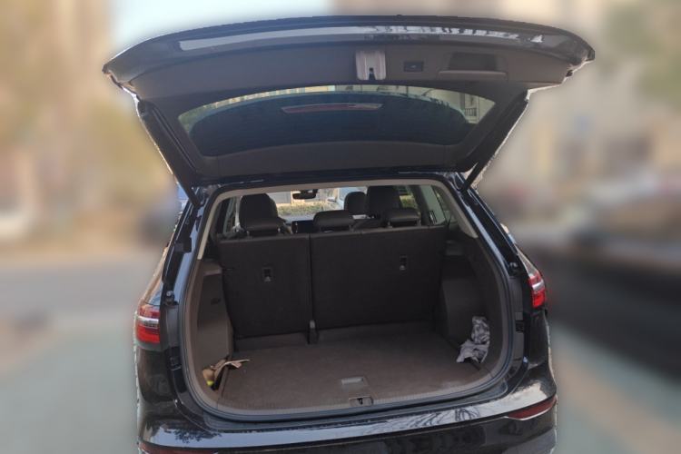 Used Volkswagen Viloran 2024 380TSI Luxury Edition Trunk