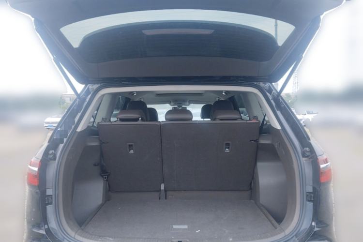 Used Volkswagen Viloran 2024 330TSI Business Edition Trunk
