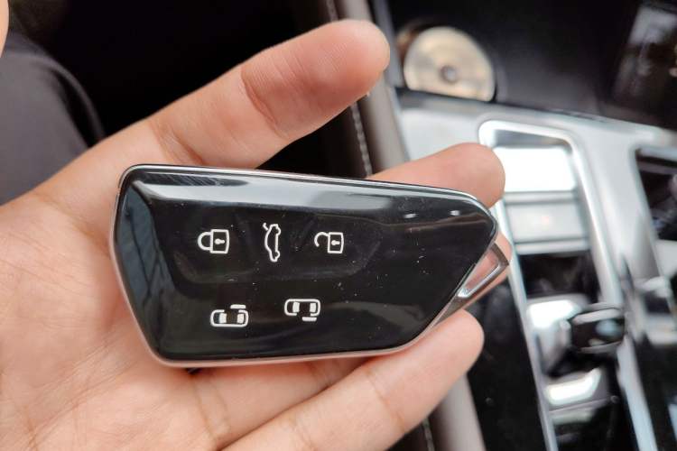 Used Volkswagen Viloran 2024 330TSI Business Edition Vehicle Key