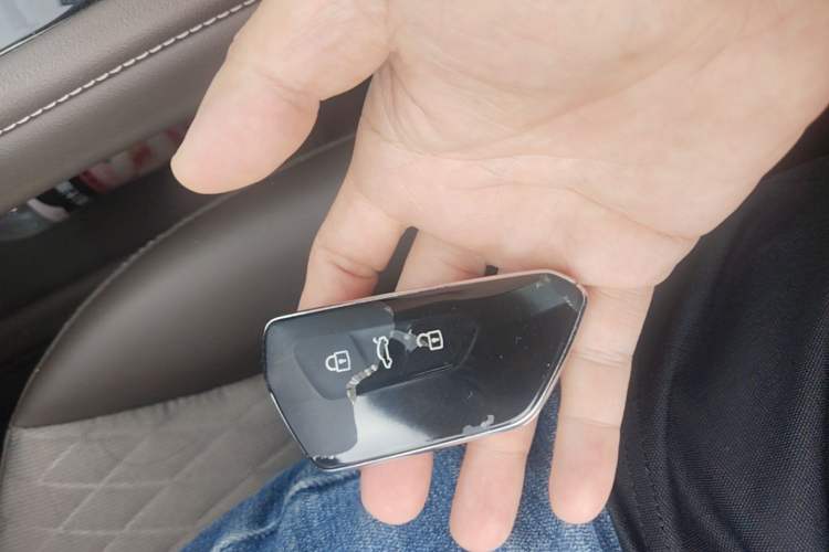 Used Volkswagen Viloran 2024 330TSI Business Edition Vehicle Key