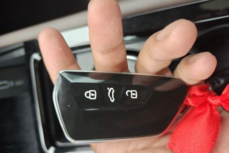 Used Volkswagen Viloran 2024 380TSI Premium Edition Vehicle Key
