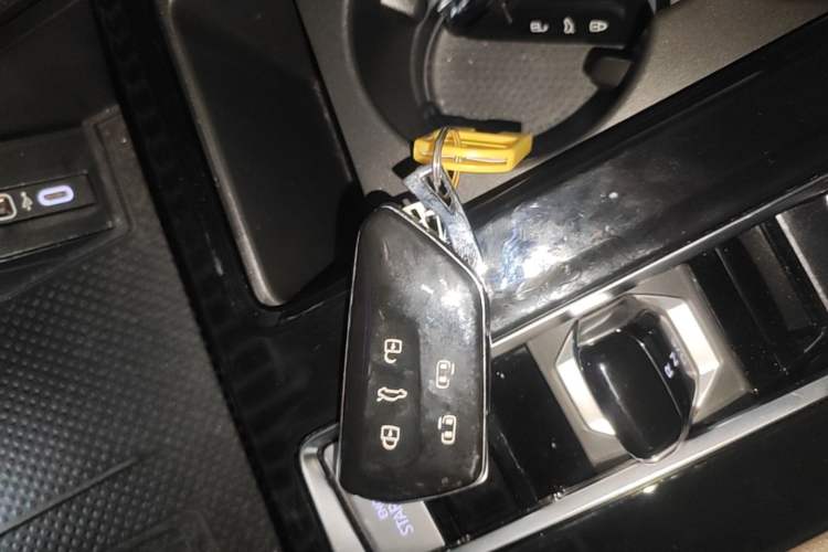 Used Volkswagen Viloran 2024 380TSI Premium Edition Vehicle Key