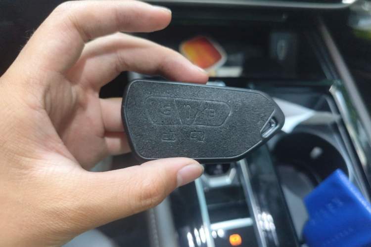 Used Volkswagen Viloran 2024 380TSI Premium Edition Vehicle Key