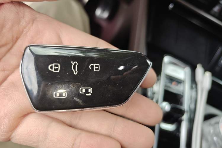 Used Volkswagen Viloran 2024 380TSI Luxury Edition Vehicle Key