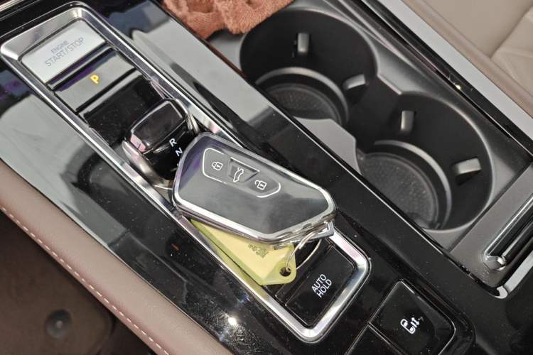 Used Volkswagen Viloran 2024 380TSI Premium Edition Vehicle Key