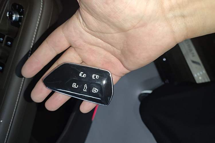 Used Volkswagen Viloran 2024 380TSI Luxury Edition Vehicle Key