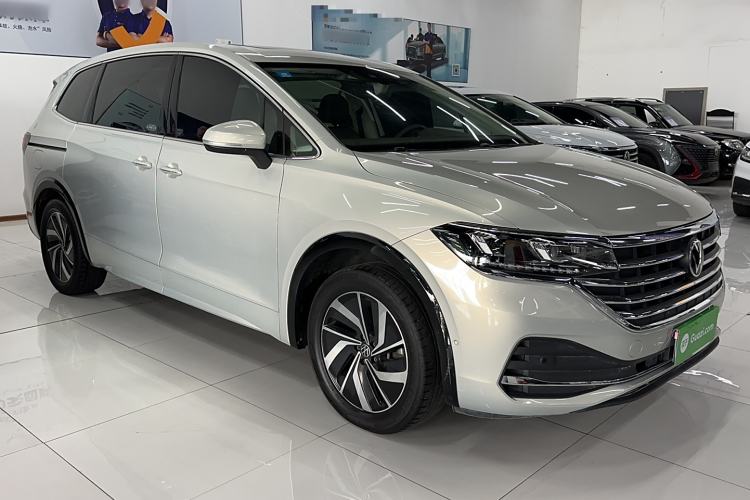 Used Volkswagen Viloran 2024 330TSI Luxury Edition Exterior 2