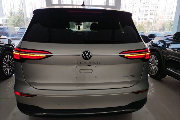 Used Volkswagen Viloran 2024 330TSI Luxury Edition Exterior 4