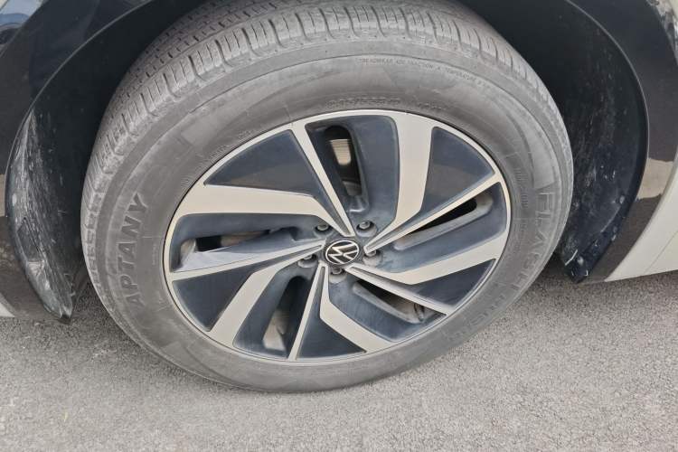 Used Volkswagen Viloran 2024 330TSI Luxury Edition Left Front Wheel Hub