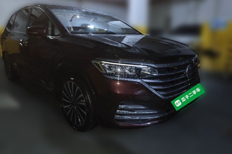 Used Volkswagen Viloran 2024 380TSI Premium Edition Front Right 45 Deg