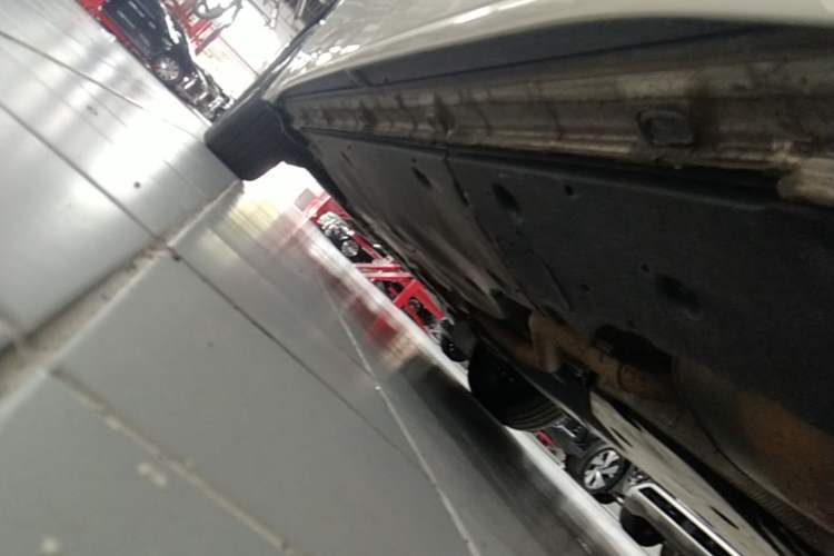 Used Volkswagen Viloran 2024 330TSI Luxury Edition Chassis Rear Left