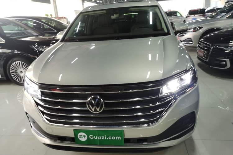 Used Volkswagen Viloran 2024 330TSI Luxury Edition Front