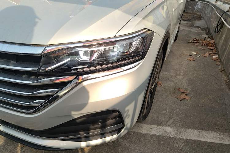 Used Volkswagen Viloran 2024 330TSI Luxury Edition Left Front Headlight