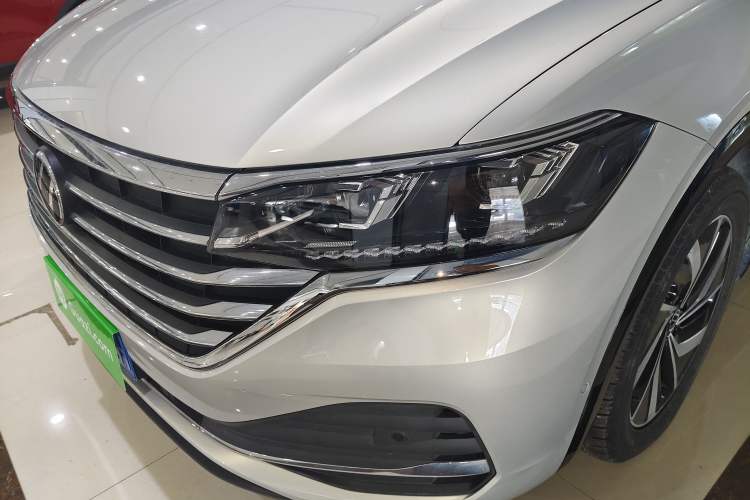 Used Volkswagen Viloran 2024 330TSI Luxury Edition Left Front Headlight