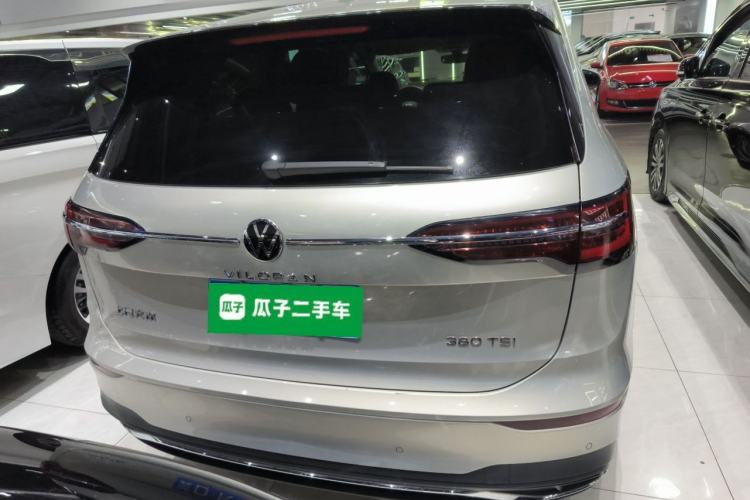 Used Volkswagen Viloran 2024 330TSI Luxury Edition Rear