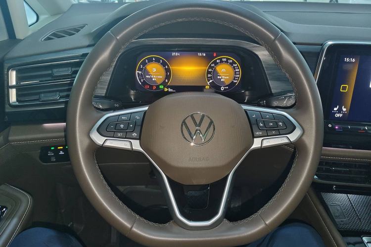 Used Volkswagen Viloran 2024 330TSI Luxury Edition Steering Wheel