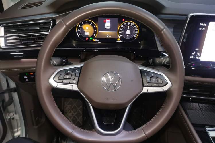 Used Volkswagen Viloran 2024 330TSI Luxury Edition Steering Wheel