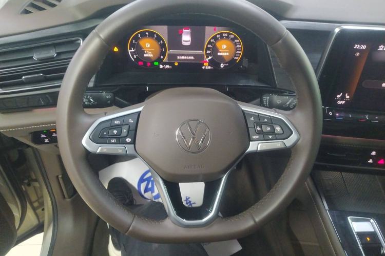 Used Volkswagen Viloran 2024 330TSI Luxury Edition Steering Wheel