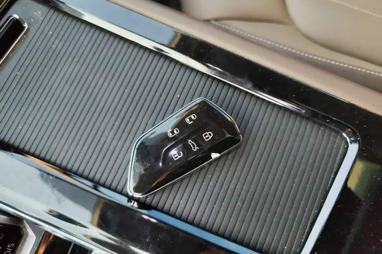 Used Volkswagen Viloran 2024 330TSI Luxury Edition Vehicle Key