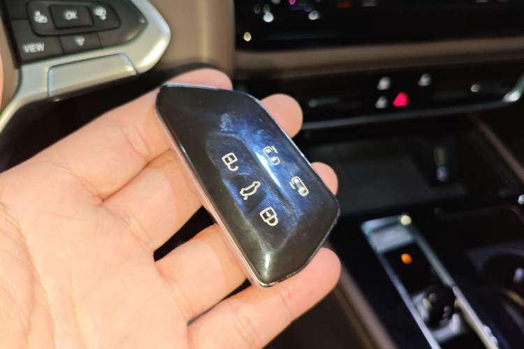 Used Volkswagen Viloran 2024 330TSI Luxury Edition Vehicle Key
