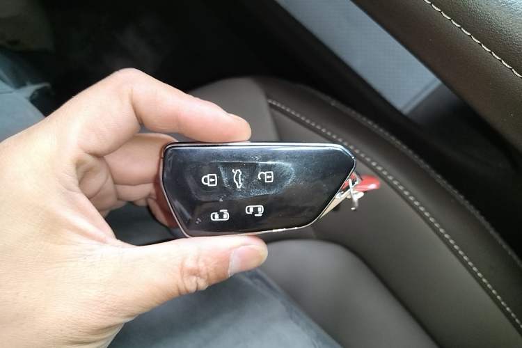 Used Volkswagen Viloran 2024 330TSI Luxury Edition Vehicle Key