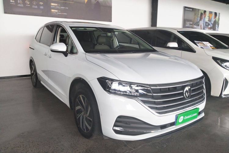 Used Volkswagen Viloran 2024 330TSI Luxury Edition Exterior 2