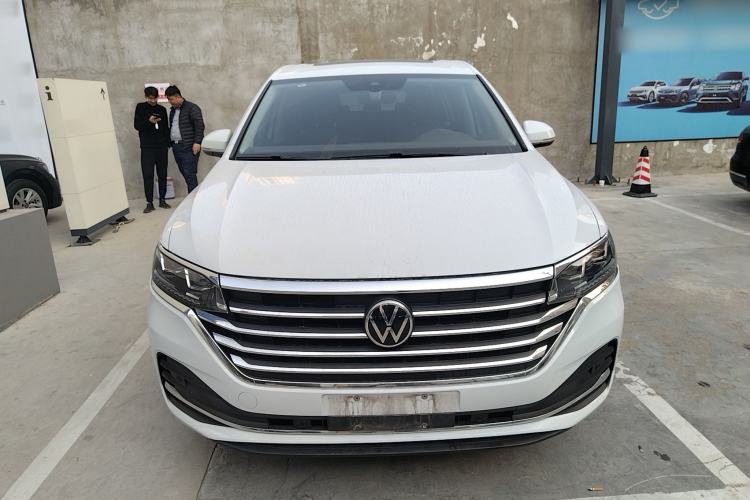 Used Volkswagen Viloran 2024 330TSI Luxury Edition Front