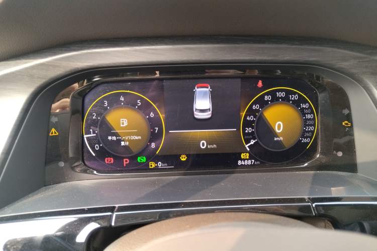 Used Volkswagen Viloran 2024 330TSI Luxury Edition Instrument Cluster