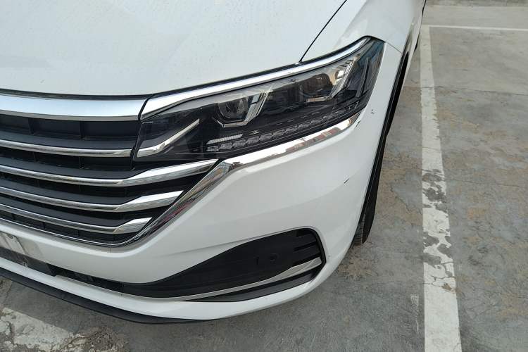 Used Volkswagen Viloran 2024 330TSI Luxury Edition Left Front Headlight
