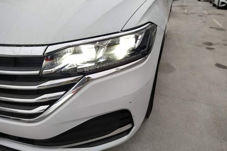 Used Volkswagen Viloran 2024 330TSI Luxury Edition Left Front Headlight