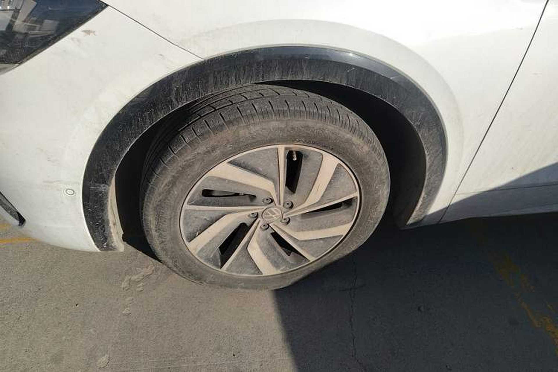 Used Volkswagen Viloran 2024 330TSI Luxury Edition Left Front Wheel Hub