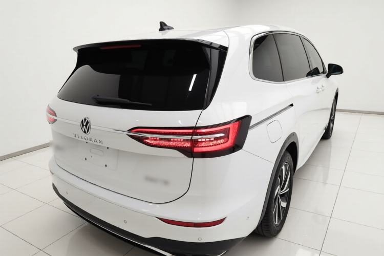 Used Volkswagen Viloran 2024 330TSI Luxury Edition Rear Right 45 Deg