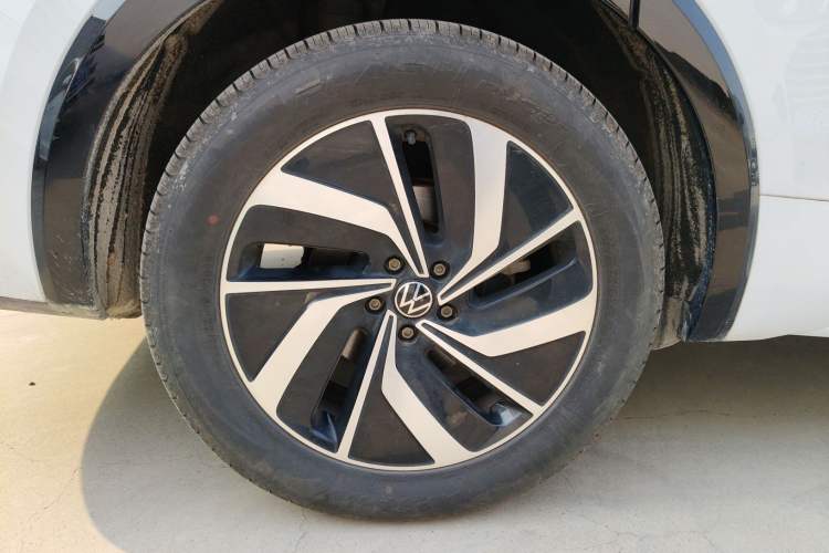 Used Volkswagen Viloran 2024 330TSI Luxury Edition Right Rear Wheel Hub