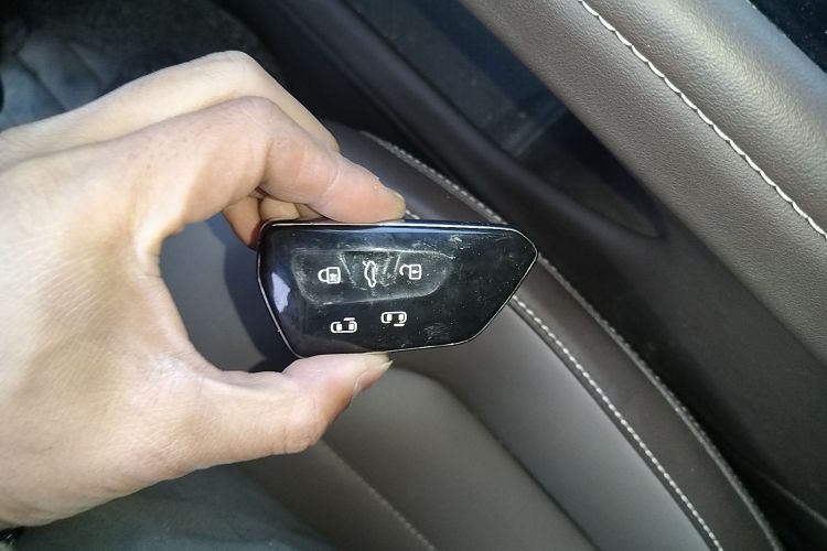Used Volkswagen Viloran 2024 330TSI Luxury Edition Vehicle Key