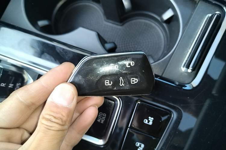 Used Volkswagen Viloran 2024 330TSI Luxury Edition Vehicle Key