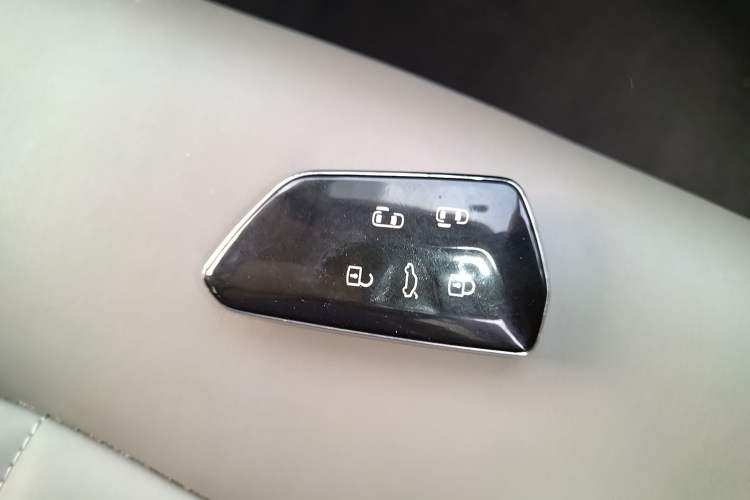 Used Volkswagen Viloran 2024 330TSI Luxury Edition Vehicle Key