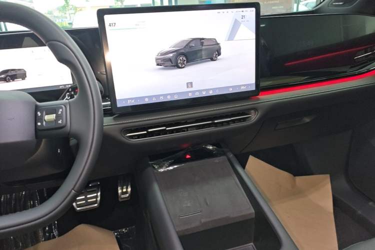 Used Volkswagen Zhongyu 07 2026 Model Pure Audio And AC Panel