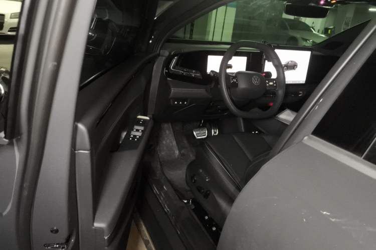 Used Volkswagen Zhongyu 07 2026 Model Pure Driver Seat
