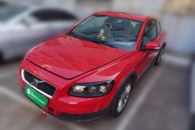 Used Volvo C30 2008 2.4i model