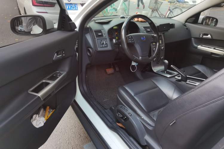 Used Volvo C30 2008 2.4i model Driver Seat
