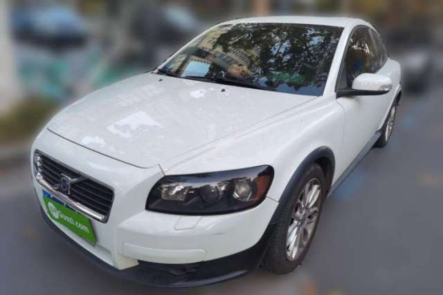 Used Volvo C30 2008 2.4i model